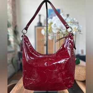 Rare Coach Patent Leather Hobo Shoulder Handbag in Bordeaux